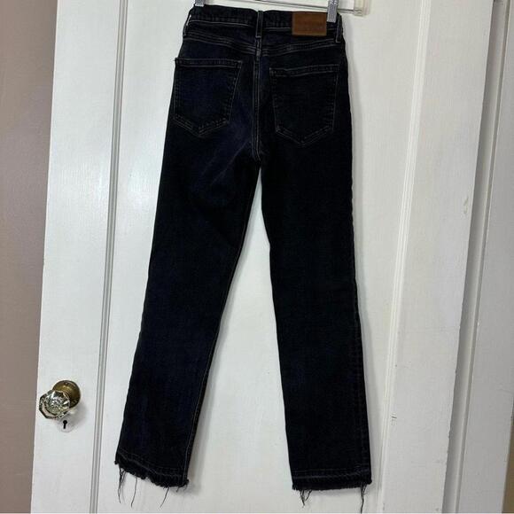 Aritzia Denim Forum - Arlo High Rise Straight -  Black - 23 - Picture 7 of 8